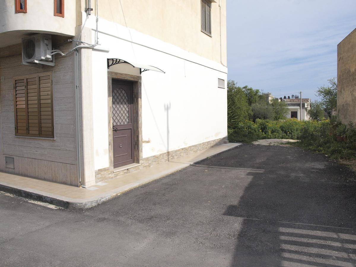 Casa Vacanze Mandorlo In Fiore Villa Avola Kültér fotó